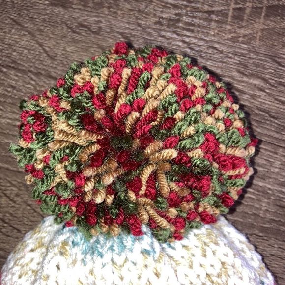 Hand Crochet beanie multi colored - Picture 3 of 9